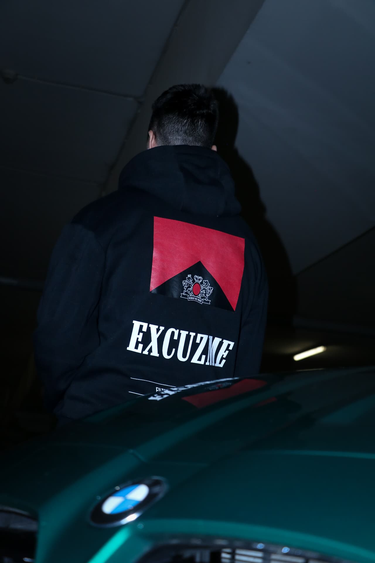 Filtered For Speed hoodie z uhla zozadu.